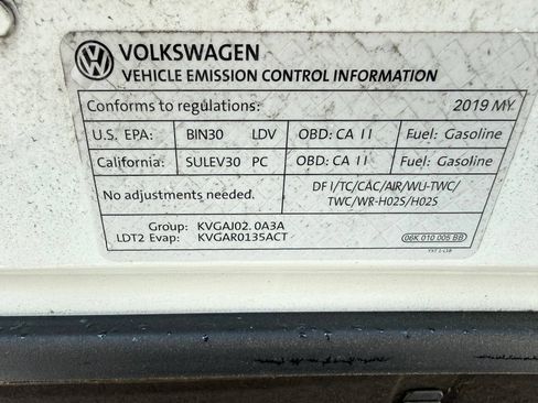 Used 2019 Volkswagen Tiguan SE FWD image 11