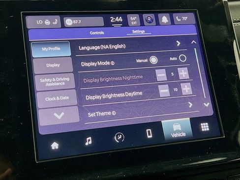 New 2025 Jeep Grand Cherokee L Laredo image 34