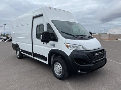 New 2024 RAM ProMaster 3500 FWD image 2