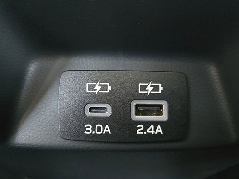 Certified 2024 Subaru Crosstrek 2.0i Premium image 10