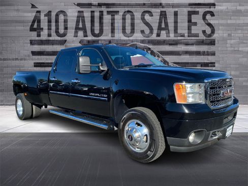 Used 2014 GMC Sierra 3500 Denali image 1