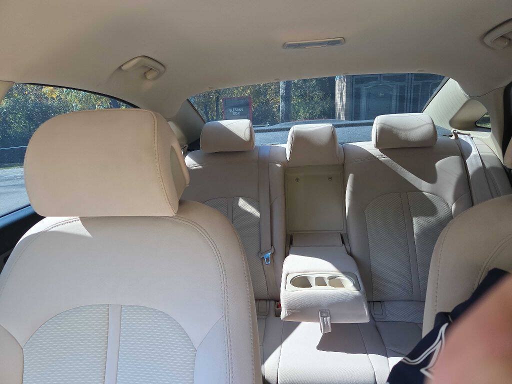 Used 2011 Hyundai Sonata Limited FWD image 62