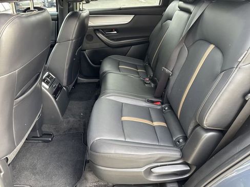 Used 2025 MAZDA CX-70 Plug-In Hybrid w/ Premium Plus image 5