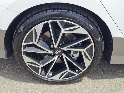 Used 2024 Hyundai Ioniq 6 SEL RWD image 7