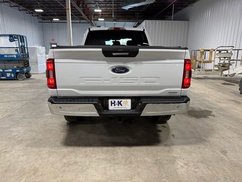 Used 2023 Ford F150 XLT w/ XTR Package image 6