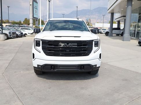 New 2026 GMC Sierra 1500 Elevation w/ Elevation Premium Package image 9