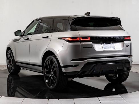 Used 2023 Land Rover Range Rover Evoque R-Dynamic SE image 6