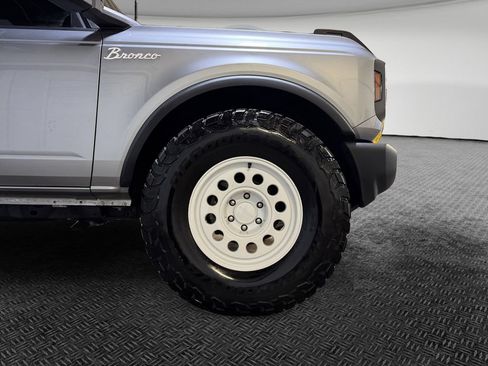 Used 2024 Ford Bronco Big Bend AWD/4WD image 11