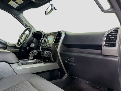 Used 2016 Ford F150 XLT w/ Equipment Group 302A Luxury AWD/4WD image 30