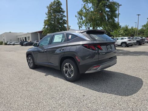 New 2026 Hyundai Tucson Blue SE FWD image 4