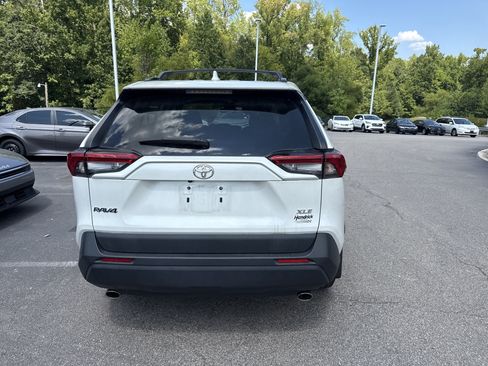 Used 2024 Toyota RAV4 XLE Premium FWD image 8