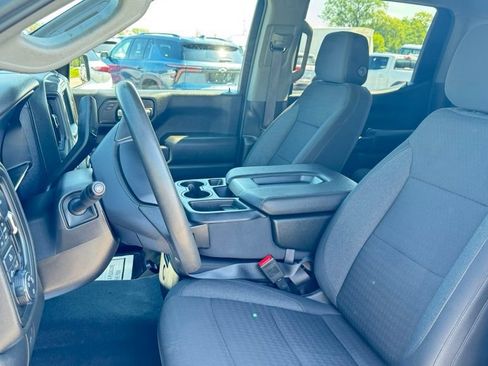 Certified 2024 Chevrolet Silverado 1500 Custom AWD/4WD image 9