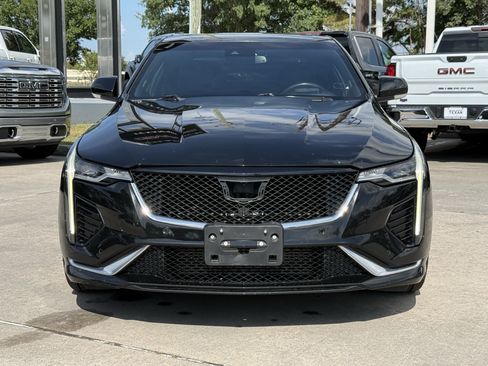 Used 2023 Cadillac CT4 Sport RWD image 10