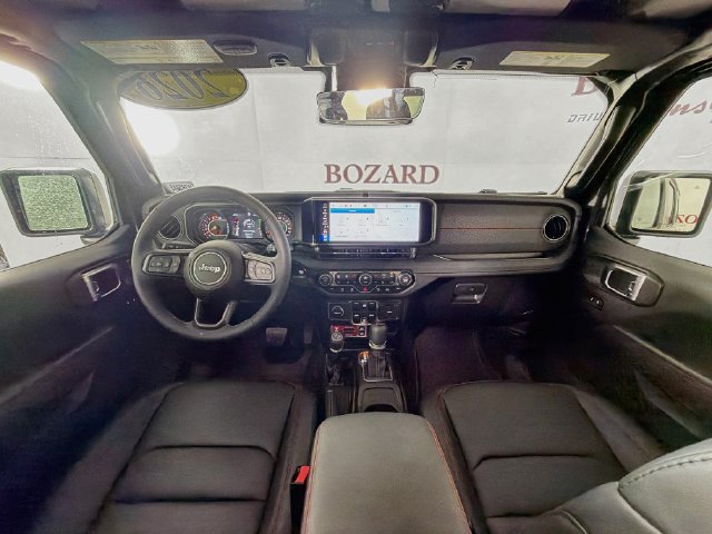 Used 2026 Jeep Wrangler Unlimited Rubicon AWD/4WD image 29