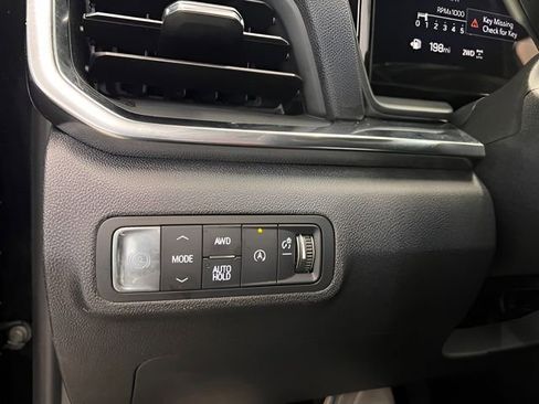 Used 2025 GMC Terrain Elevation image 16