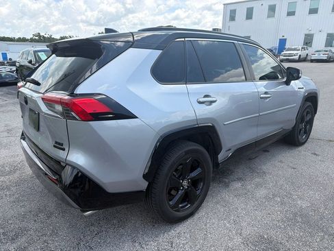 Used 2020 Toyota RAV4 XSE AWD/4WD image 3