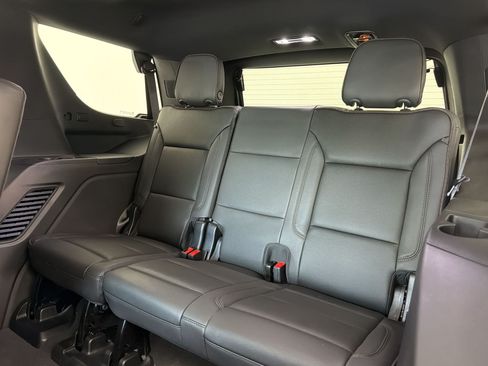 Used 2024 Chevrolet Tahoe High Country RWD image 31