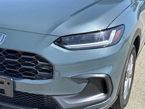 Used 2024 Honda HR-V LX image 9