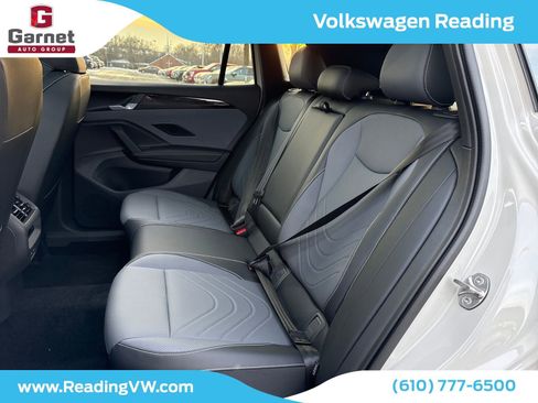 New 2026 Volkswagen Tiguan SE R-Line image 14