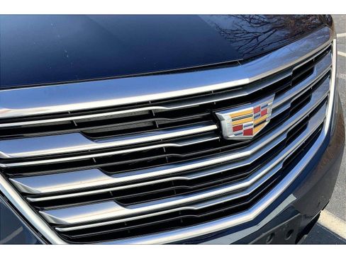 Used 2018 Cadillac XT5 Luxury w/ Driver Awareness Package image 27