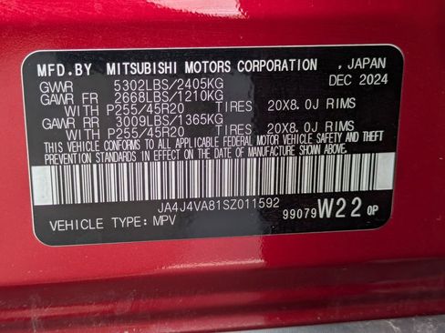 Used 2025 Mitsubishi Outlander SE AWD/4WD image 37
