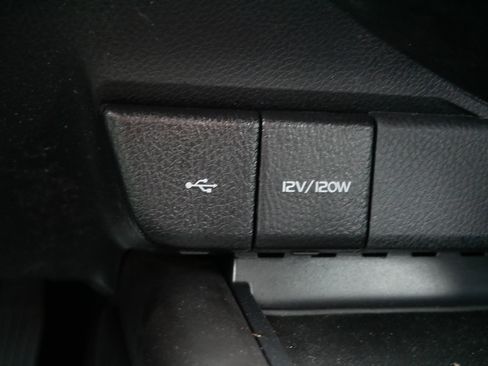 Certified 2024 Toyota Camry SE w/ Convenience Package image 32