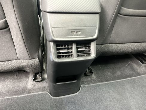 Certified 2025 Chevrolet Equinox LT image 12