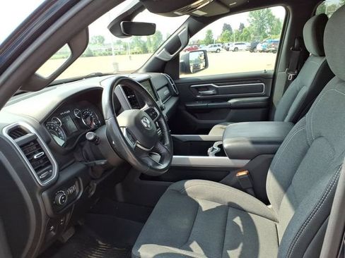 Used 2019 RAM 1500 Big Horn AWD/4WD image 9