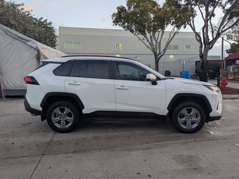 Certified 2024 Toyota RAV4 XLE w/ Convenience Package image 4