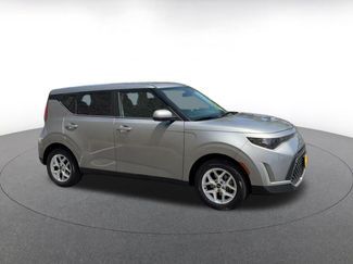 Used 2025 Kia Soul LX w/ LX Technology Package FWD video 2