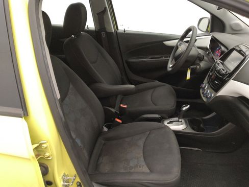 Used 2017 Chevrolet Spark LT FWD image 21