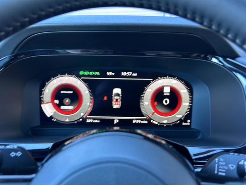 New 2025 Nissan Pathfinder Platinum image 26