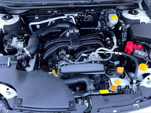 Certified 2025 Subaru Outback Limited AWD/4WD image 32