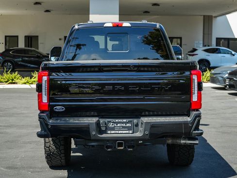 Used 2026 Ford F250 Platinum AWD/4WD image 5