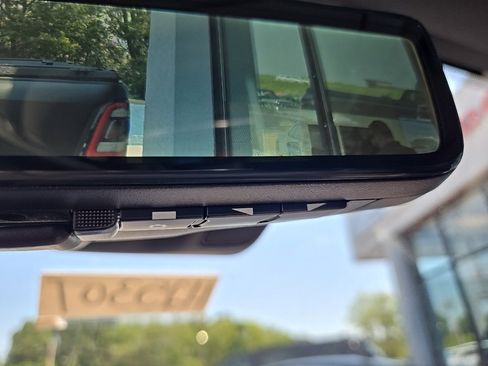 Used 2025 Jeep Grand Cherokee L Limited w/ Luxury Tech Group II image 78