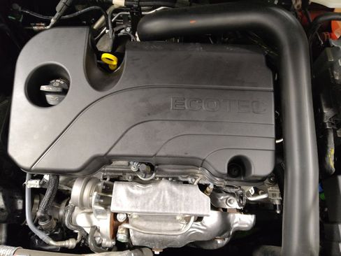 Used 2023 Chevrolet Equinox LT FWD image 30