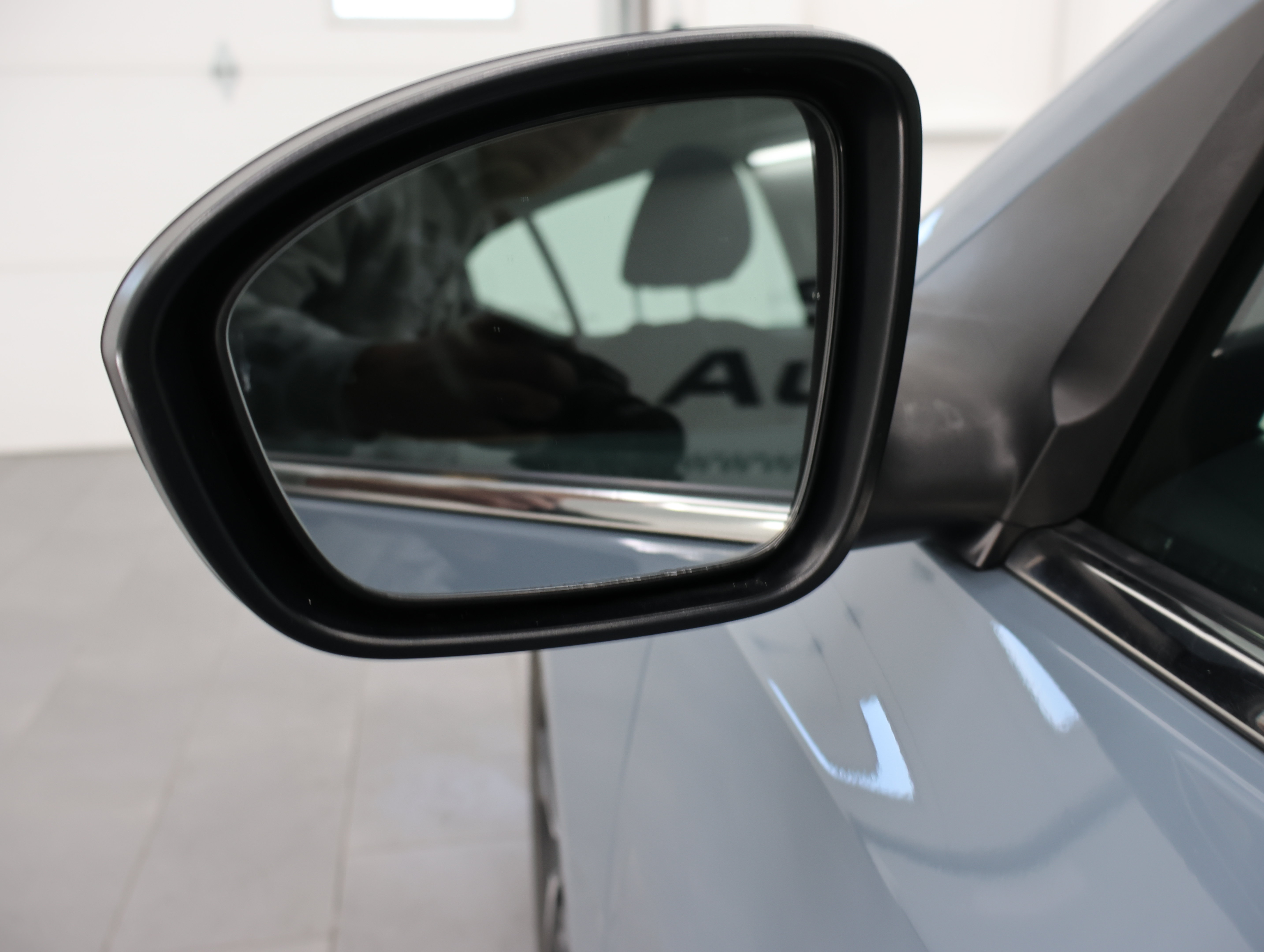 Used 2024 Nissan Sentra SV FWD image 33