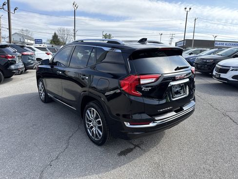 Used 2022 GMC Terrain Denali w/ LPO, Floor Liner Package AWD/4WD image 6