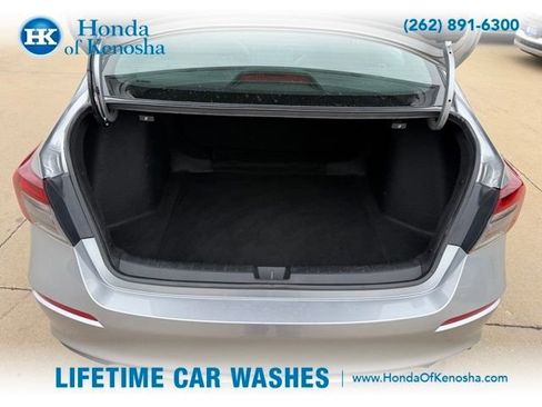 Used 2025 Honda Civic Sport image 23