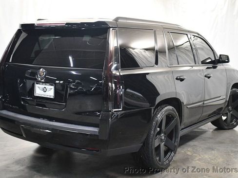 Used 2015 Cadillac Escalade Premium image 10