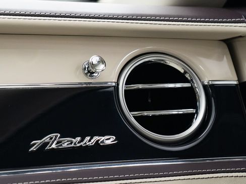 Used 2026 Bentley Flying Spur Plug-In Hybrid AWD/4WD image 44
