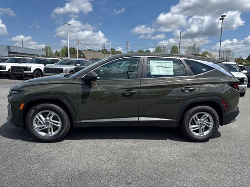 New 2026 Hyundai Tucson SE image 4