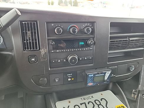 Used 2019 Chevrolet Express 2500 Work Van 3D Cargo Van w/ Driver Convenience Package image 12