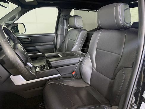 Used 2023 Toyota Tundra Platinum AWD/4WD image 27