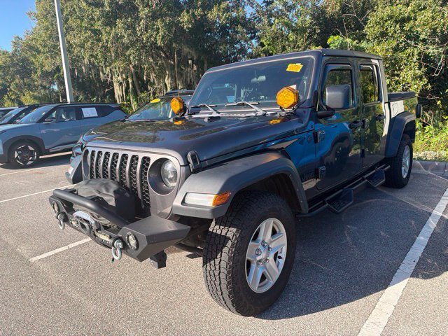Used 2023 Jeep Gladiator Sport AWD/4WD image 1