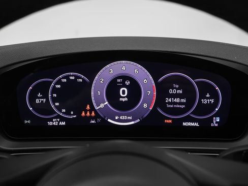 Certified 2024 Porsche Cayenne Coupe AWD/4WD image 29