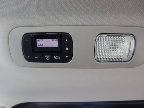 Used 2026 Honda Odyssey EX-L image 16