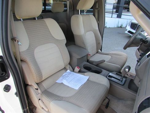 Used 2012 Nissan Frontier SV RWD image 20