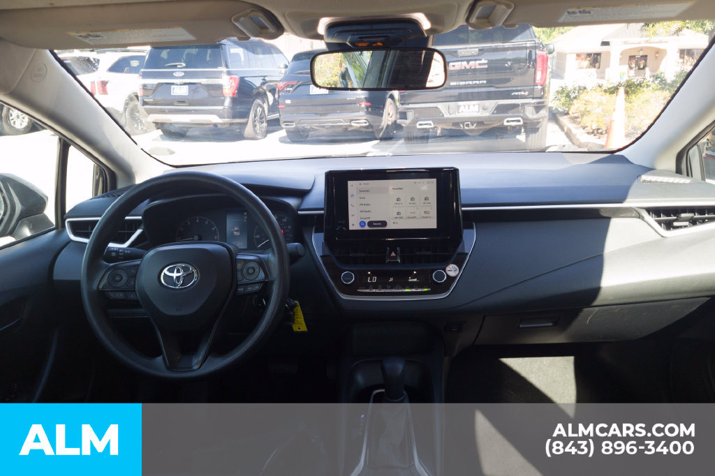 Used 2024 Toyota Corolla LE FWD image 18
