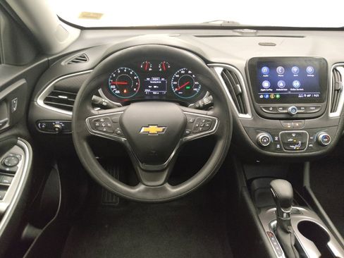 Used 2024 Chevrolet Malibu LS FWD image 22